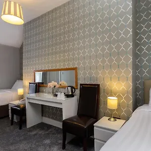 Guest house Clifden House By Nina